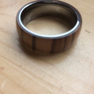 Tungsten Wood Grain Band